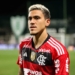 Após sofrer agressão, Pedro não aparece em treino do Flamengo