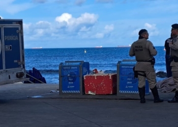 Homem encontrado morto em isopor no Porto da Barra é identificado