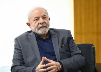 Lula promete pente-fino para escolha de novo PGR