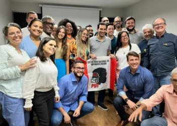 Com Leo Prates e Ana Paula, PDT de Salvador se reúne para debater organização do partido junto a movimentos sociais