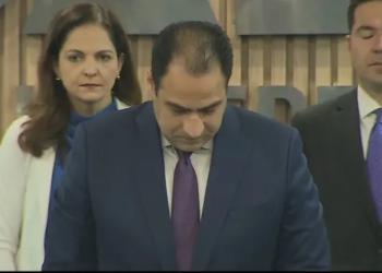 Pleno da OAB faz homenagem à Mãe Bernadete: “A Ordem não trairá sua trajetória em defesa dos direitos humanos”