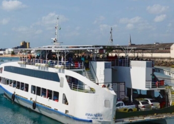 “Show de horrores”, diz deputado baiano sobre sistema ferry-boat; passagem aumentou