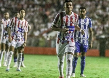 Joia da base do Vitória faz homenagem para o Náutico