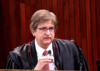 Cotado para PGR de Lula já defendeu prisão em segunda instância