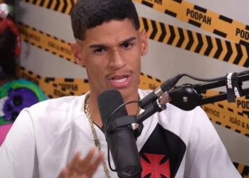 Luva de Pedreiro diz que é o melhor da internet e expõe Messi