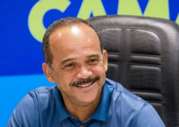 Elinaldo Araújo admite que postulante a vice para eleição em Camaçari pode ser uma mulher