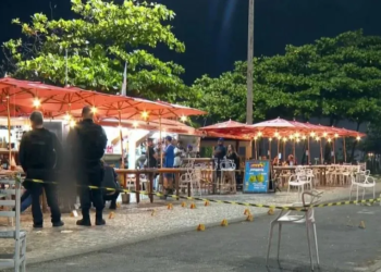 Criminosos que executaram médicos atiraram ao menos 20 vezes