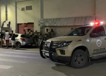 Policial é preso acusado de matar jovem após confusão em bar no Recôncavo