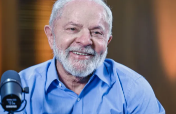 Lula agradece torcida por recuperação: “Obrigado pelas orações e carinho”