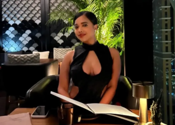 Universitária dos EUA é condenada a um ano de prisão em Dubai após ‘tocar braço’ de agente de segurança em aeroporto