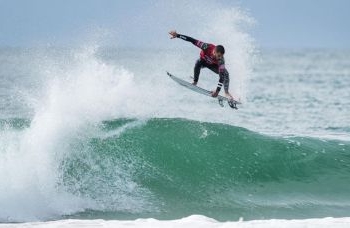 Stella Maris sedia 5ª etapa do Dream Tour de surfe a partir desta terça (14)