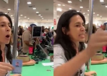 Riachuelo demite funcionária após denúncia feita por mãe de criança autista