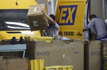 Empregados dos Correios desistem de greve na véspera da Black Friday