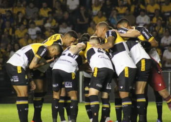 Criciúma vence o ABC e adia o acesso do Vitória a Série A