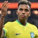 Rodrygo é vítima de racismo nas redes sociais