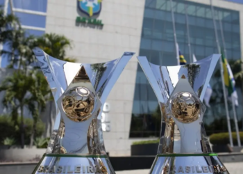 Briga pelo título do Brasileirão: Chances de Palmeiras e Flamengo sobem após 35ª rodada