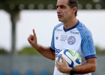 Ex-treinador do Bahia, Renato Paiva está na mira de tradicional clube peruano