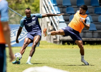 Bahia tem dia de tático de olho no São Paulo; Raul Gustavo treina normalmente