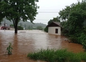 Chuvas causam morte e estragos no Rio Grande do Sul