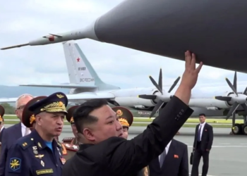 Coreia do Norte dispara míssil com potencial para atingir EUA