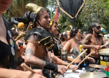 Bares e restaurantes estimam aumento de faturamento no carnaval