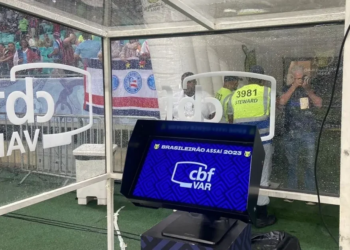 CEO de empresa que analisará arbitragem do Carioca diz que existe manipulação no Brasileirão: “99% convencidos”