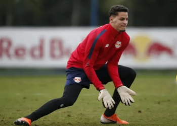 Goleiro do RB Bragantino é oferecido ao Vitória
