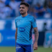 Sem acordo com o Cruzeiro, Vitória desmarca chegada de Daniel Junior