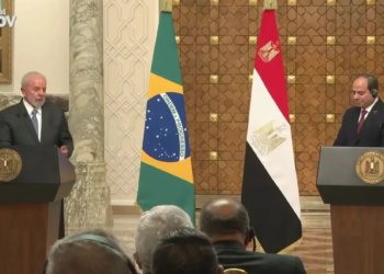 Lula diz que ataques de Israel são injustificáveis: “matam crianças”