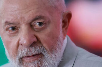 Pesquisas mostram queda de popularidade do governo Lula