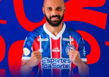 Bahia renova contra com Thaciano até o fim de 2027