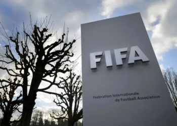 FIFA avalia autorizar jogos de ligas nacionais no exterior; saiba como
