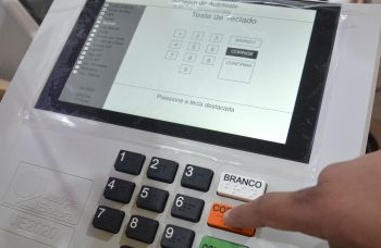 Partidos vão receber R$ 4,9 bi para campanha nas eleições municipais