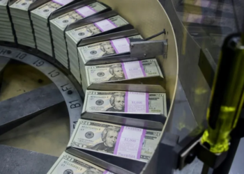 Bilionário doará mais de R$ 50 milhões para seleção