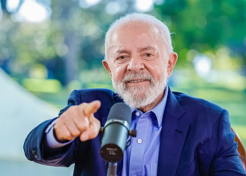 Lula diz que Campos Neto tem lado político e que prejudicar o país