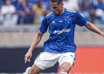 Vitória anuncia oficialmente novo reforço