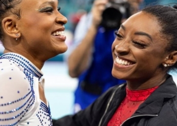 Rebeca Andrade diz que traria Simone Biles a Salvador