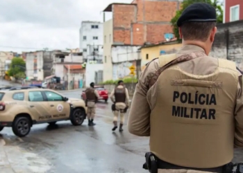 PM salva a vida de bebê engasgado em Cosme de Farias