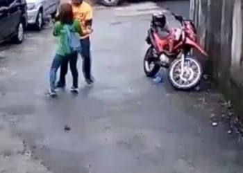 Suspeito se veste de mototáxi e assalta jovem no bairro de Saboeiro, em Salvador