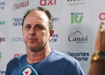 Bahia perde ponto crucial no fim e sai do G-6: Rogério Ceni cobra mais atenção