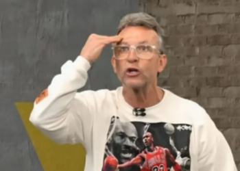 Neto se revolta e cita possível ajuda ao Vitória na Série A: “Cuidado, Corinthians”