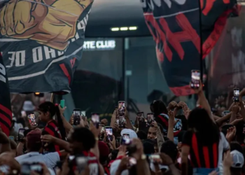 Tudo ou nada! Vitória terá sequência pesada para ficar na elite