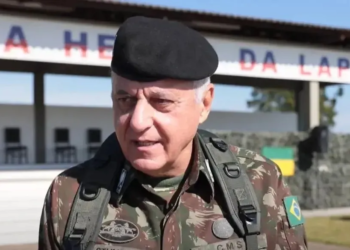 General ‘leva e traz’ de Moraes foi cotado para chefe do Exército