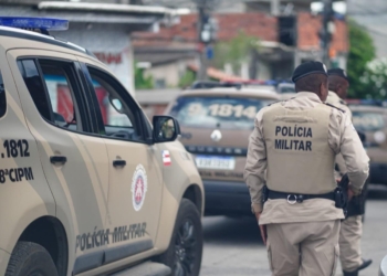 Jovem é brutalmente assassinado a tiros em bairro de Salvador