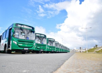 Três linhas de ônibus passam a ter novo ponto final dentro dos bairros a partir desta terça (6)