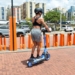 Mais de dois mil usuários de patinetes elétricos foram banidos em Salvador