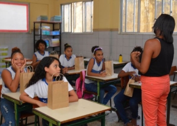 Escolas municipais de Salvador poderão ter disciplina ‘Educação para o turismo’