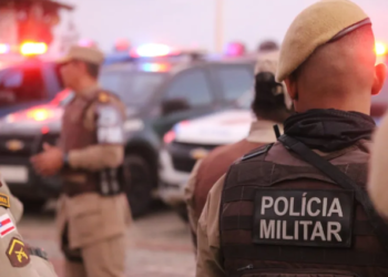 Assaltantes de ônibus são presos pela PM no centro de Salvador