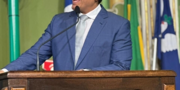 Sidninho leva à votação projeto que destrava a recarga elétrica e a mobilidade em Salvador