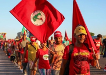 MST promove ato em defesa da Venezuela durante encontro em Salvador